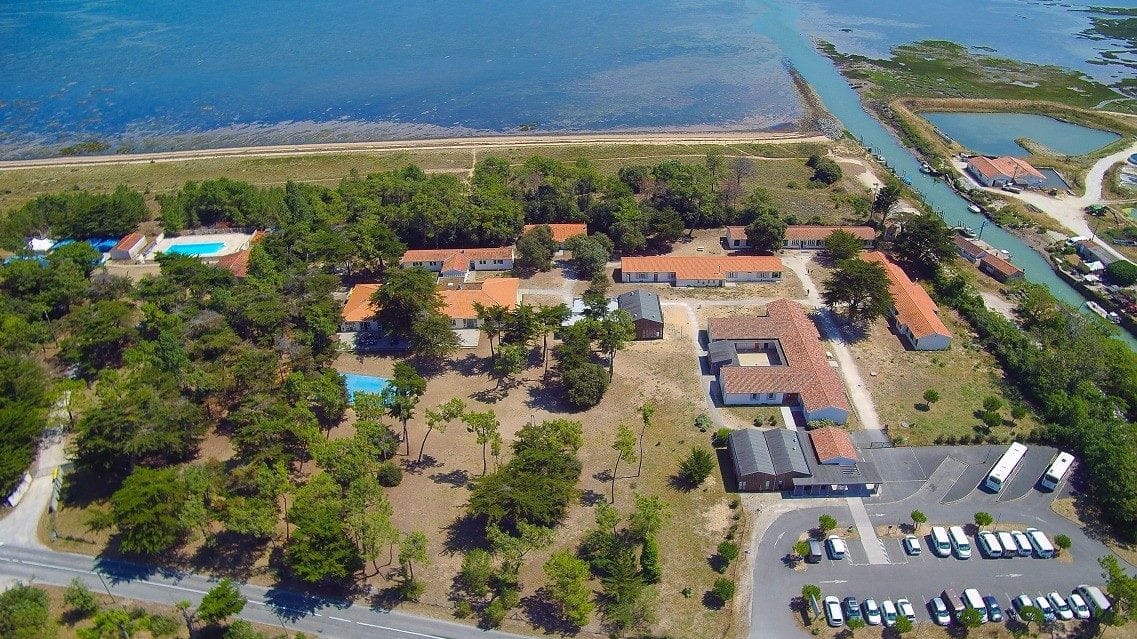 centre 2 version 3